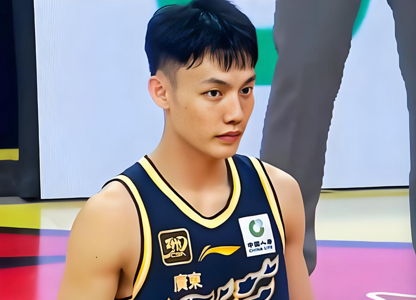 kaiyun-输给辽宁队16分！揪出3个“废柴”，坑了广东队