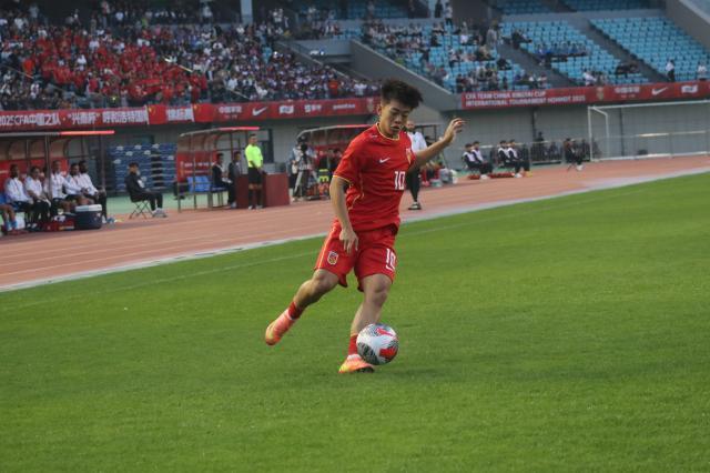 开云体育-【深度观察】从帅惟浩与邝兆镭看青少年球员留洋